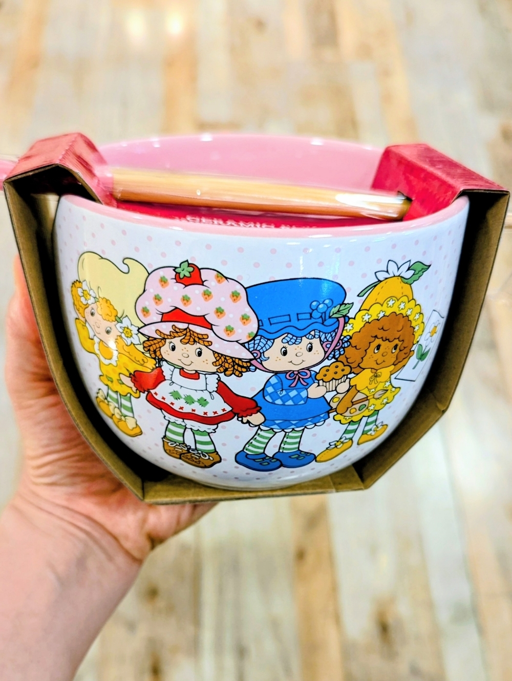 NEW Strawberry Shortcake + Friends Polka Dot Ramen Bowl Chopsticks Set